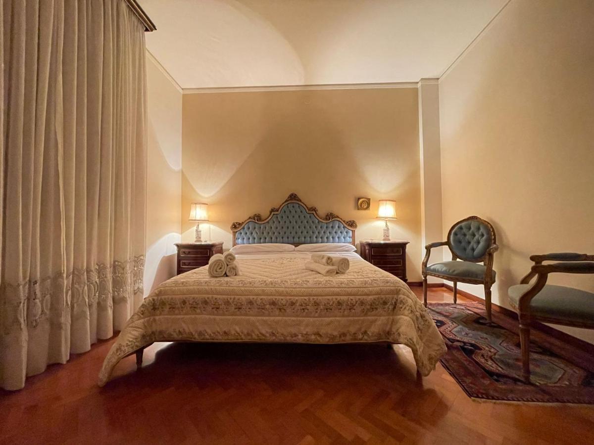 Royal Suite - Near Station & City Center Modena Luaran gambar